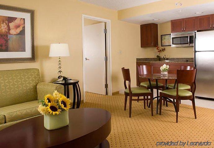 Hotel Courtyard Miami Coral Gables Pokoj fotografie